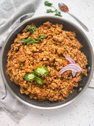 CHICKEN KIMA MASALA
