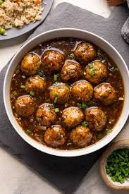 GARLIC VEG. MANCHURTAN (GRAVY) 8pes